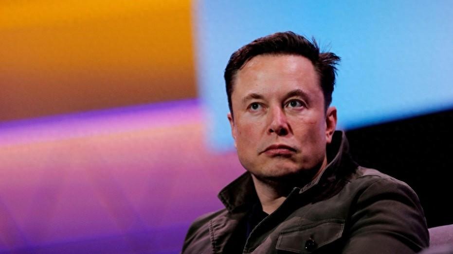 外刊阅读: SpaceX illegally fired workers critical of Elon Musk