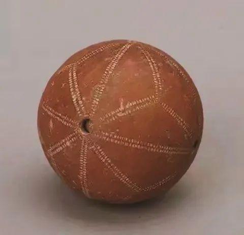 中国文物介绍及图片：新石器时代陶响球
