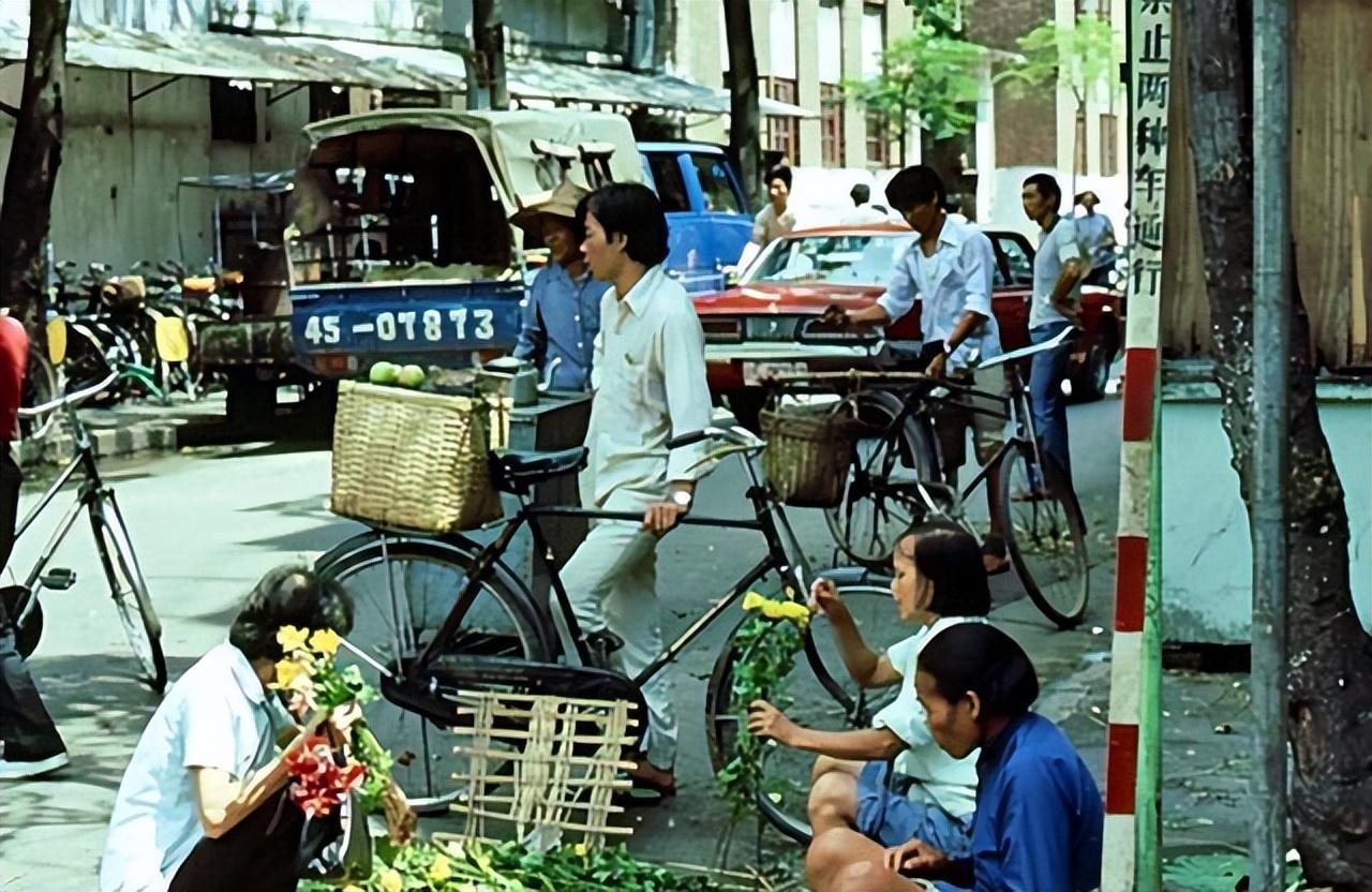 广州的老照片：老外镜头中的花城生活记忆