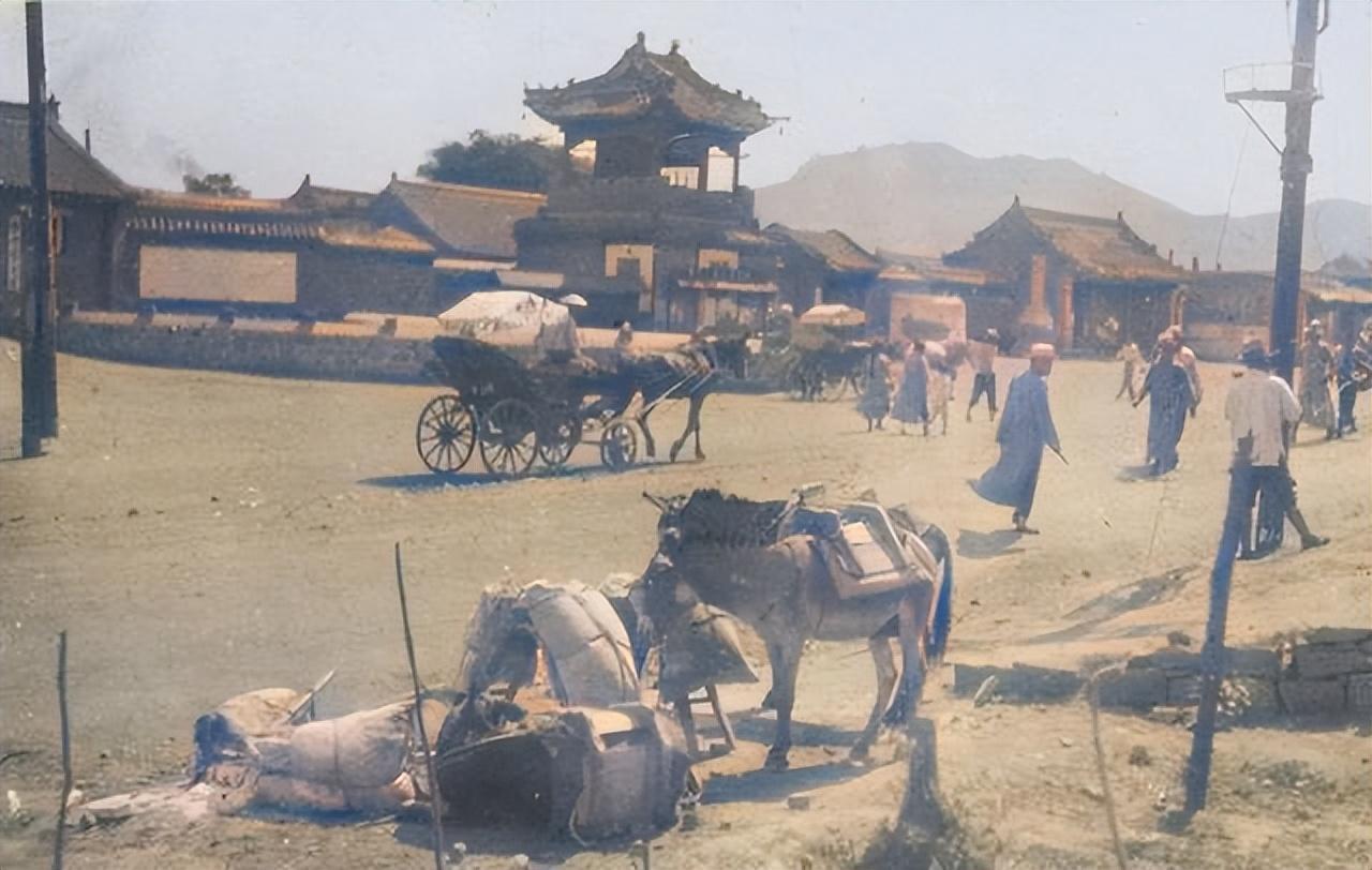 辽宁朝阳的旧相片，雄伟壮丽的“三燕古都”，被称为“龙城”