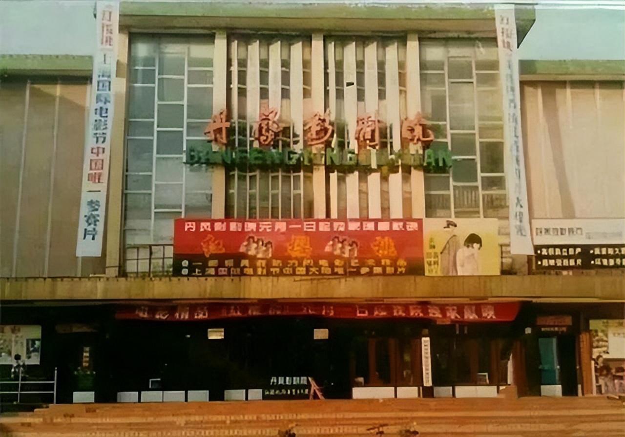 八十年代江苏丹阳，80年代丹阳贤桥广场周围的街道