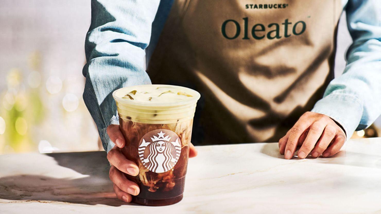 外刊英语阅读：Starbucks is launching its olive oil-infused beverages