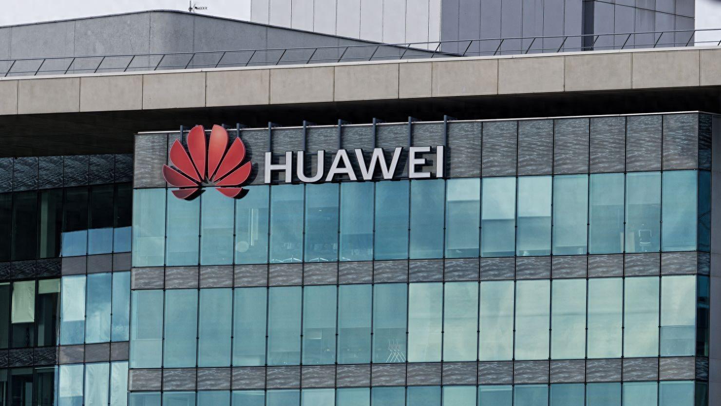 外刊英语阅读 Huawei’s offices in France raided by financial prosecutors
