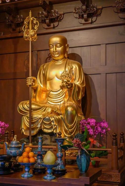 佛教中的八大菩萨，分别指的是谁？他们分别掌管着什么？你了解吗