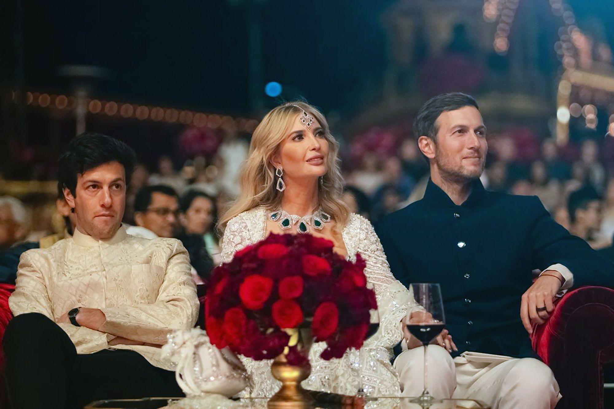 英文外刊阅读: No expense was spared at Indian billionaire heir’s pre-wedding
