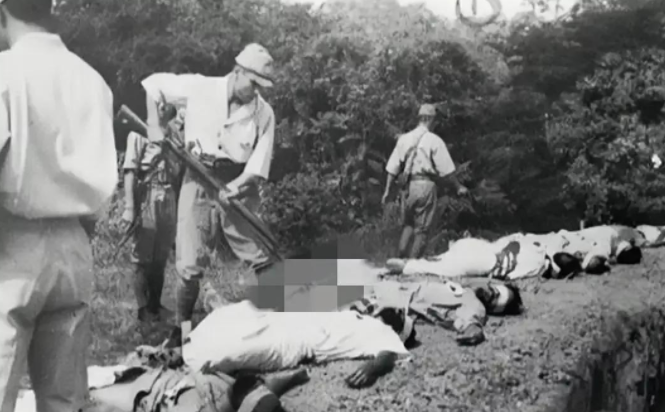 铭记历史的重要性：侵华日军罪行影像，唤醒记忆的警示