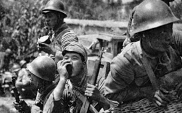 勿忘国耻：日本侵华时期罕见老照片，图四大炮震撼视觉