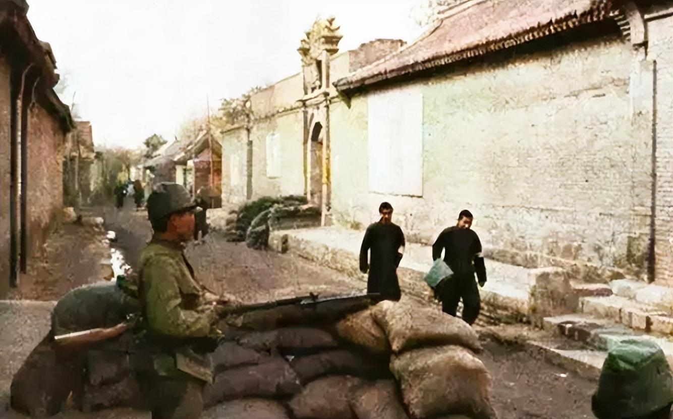 震撼上色照：1937年日军侵占河南安阳，千年古城遭受日寇摧毁