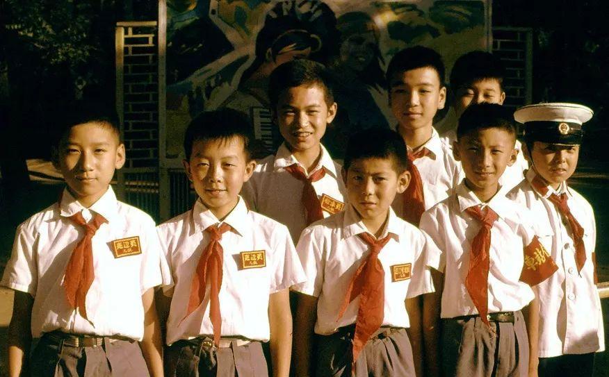 71年美国人秘密探访中国：珍贵12张照片曝光，揭秘历史瞬间